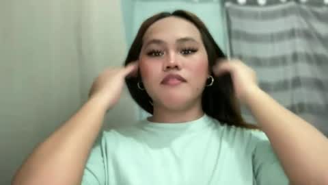 Snapshot of yourspecialgirl_rhea chatting on 07.17.26 yourspecialgirl_rhea online show from 07.17.26
