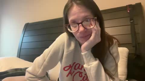 yourstrulylivy online show from 02.18.25
