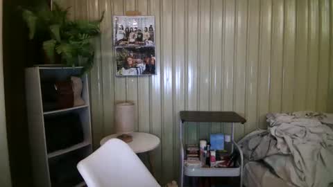 yoursubmissive_larah online show from 05.11.26