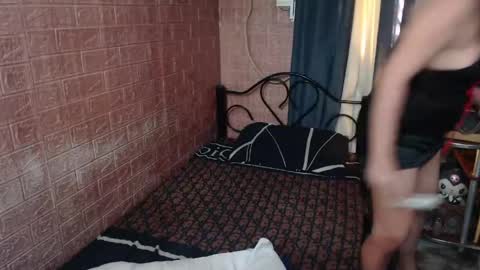 Snapshot of yoursweetangelxxx chatting on 05.03.26 YourDreamgirl online show from 05.03.26