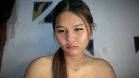 Snapshot of yoursweetgirl_zia chatting on 06.19.26 yoursweetgirl_zia online show from 06.19.26