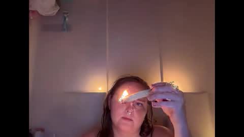 Snapshot of yourthickgingergoddess chatting on 10.07.25 yourthickgingergoddess online show from 10.07.25