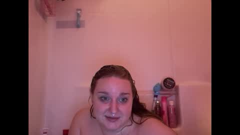 Snapshot of yourthickgingergoddess chatting on 11.24.25 yourthickgingergoddess online show from 11.24.25