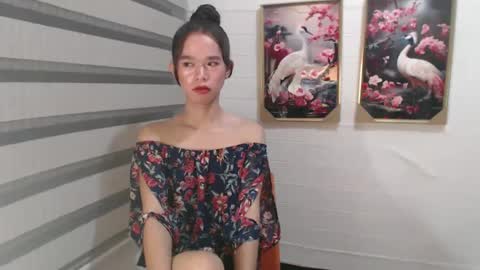 yourtinybunny online show from 02.18.25