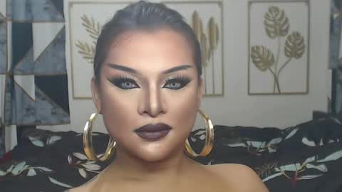 Snapshot of yourtrannyqueenxxx chatting on 06.07.26 Anastacia Grey online show from 06.07.26