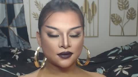 Snapshot of yourtrannyqueenxxx chatting on 06.15.26 Anastacia Grey online show from 06.15.26