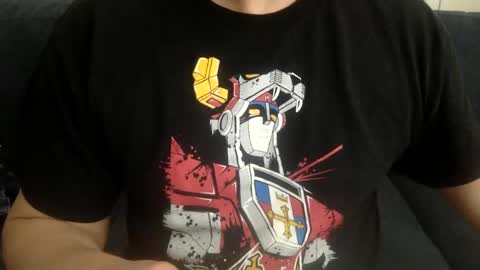 Snapshot of yque2 chatting on 01.23.25 yque online show from 01.23.25