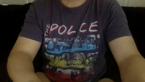 Snapshot of yque2 chatting on 01.25.25 yque online show from 01.25.25