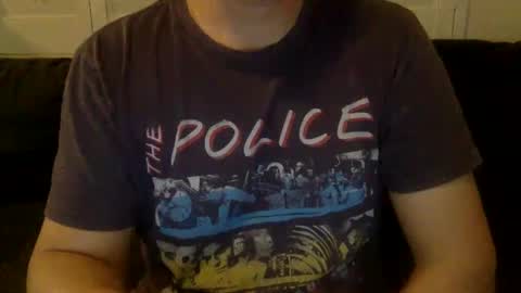 Snapshot of yque2 chatting on 02.18.25 yque online show from 02.18.25