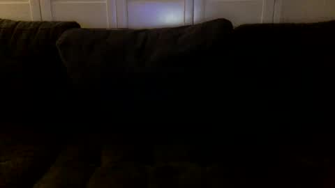 Snapshot of yque2 chatting on 10.19.25 yque online show from 10.19.25