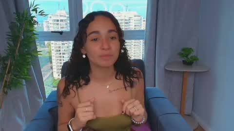 Ysenne online show from 05.23.26