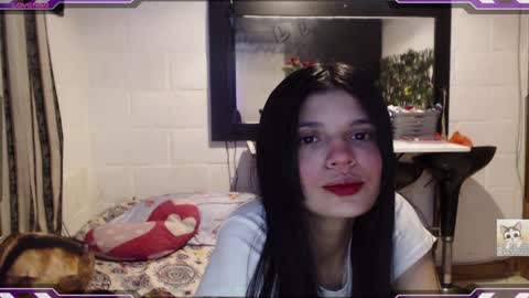 Snapshot of ysera_cb chatting on 01.11.25 Lilith online show from 01.11.25