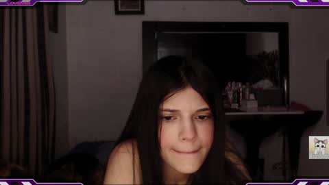 Snapshot of ysera_cb chatting on 01.25.25 Lilith online show from 01.25.25