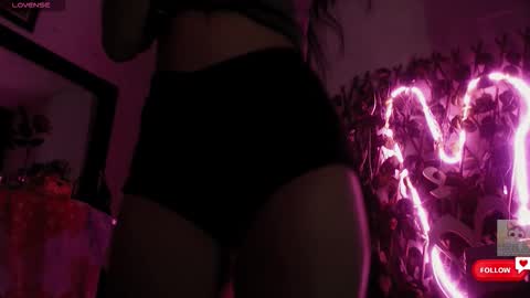 Snapshot of ysera_cb chatting on 02.25.26 Lilith online show from 02.25.26