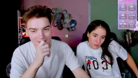 Snapshot of yudji_boy chatting on 09.19.25 yudji_boy online show from 09.19.25