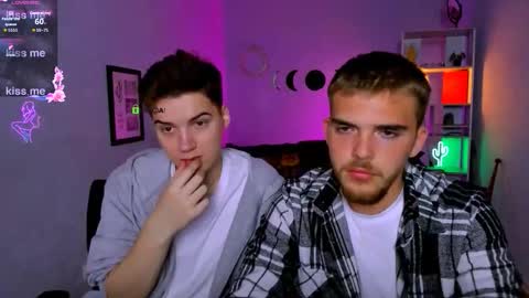 Snapshot of yudji_boy chatting on 09.24.25 yudji_boy online show from 09.24.25