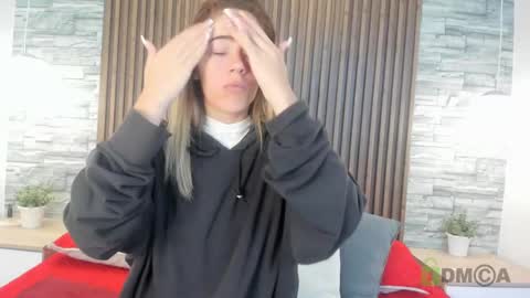 yulievans online show from 01.03.25