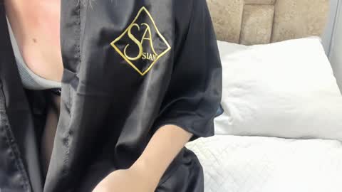 yulievans online show from 02.07.25