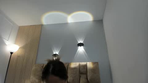 yulievans online show from 03.03.25