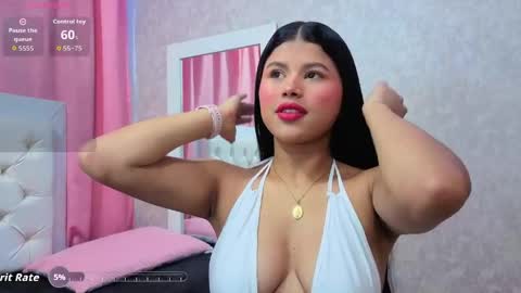 Snapshot of yulissa_girls chatting on 05.10.26 yulissa_girls online show from 05.10.26