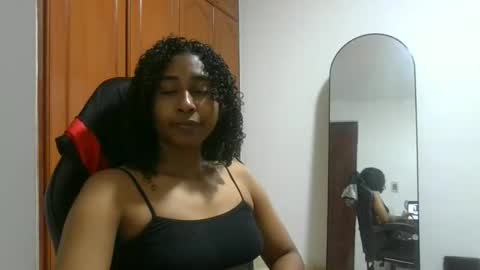 Snapshot of yumchocolate777 chatting on 01.18.26 yumchocolate777 online show from 01.18.26