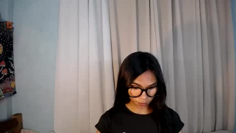 CALL ME YUMLEXX online show from 06.29.26