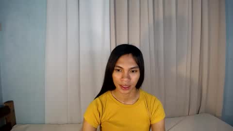 CALL ME YUMLEXX online show from 06.30.26