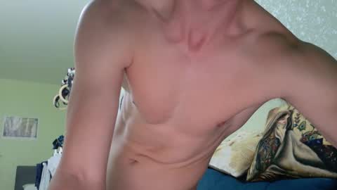 Snapshot of yummyalexxx chatting on 12.21.25 Alex online show from 12.21.25