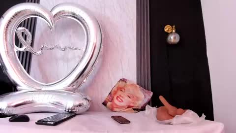 Snapshot of yummyduo chatting on 03.20.26 Yummyduo online show from 03.20.26