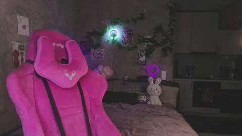 Lisa online show from 02.23.26