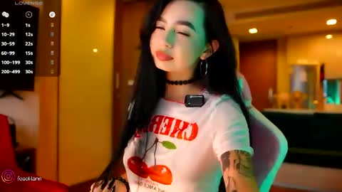Snapshot of yuna_leen chatting on 07.08.26 yuna_leen online show from 07.08.26