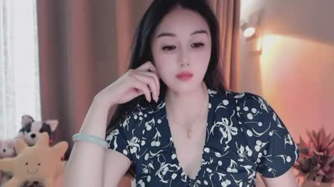 YunEr online show from 05.30.26