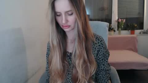  Berry  online show from 04.15.26