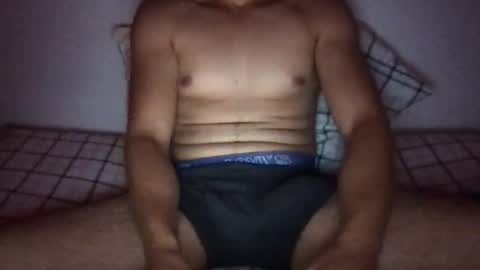 Snapshot of yungthickklatinoo chatting on 11.18.25 YungThickkLatinoo online show from 11.18.25