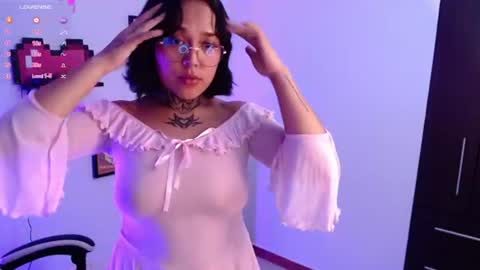 Angelly online show from 07.27.26
