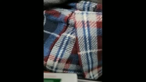 yuppers1234 online show from 02.25.25