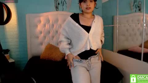 Snapshot of yurii_petite chatting on 07.21.26 Y U R I online show from 07.21.26
