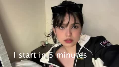 Snapshot of yurii_petite chatting on 07.22.26 Y U R I online show from 07.22.26