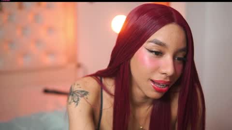 Yuyi Cam online show from 09.20.25