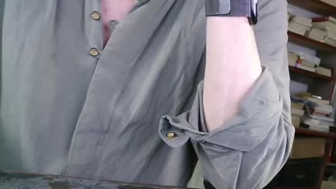 yvanbonar181018 online show from 09.11.25