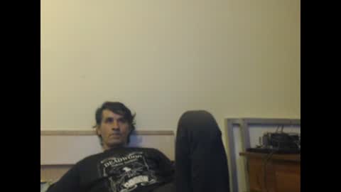 Snapshot of yvesstorm5 chatting on 01.18.25 yvesstorm5 online show from 01.18.25