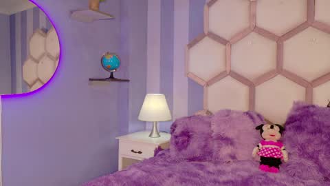 yvi online show from 04.09.26