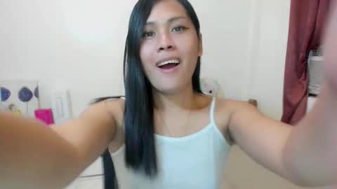 Snapshot of yvonne_s3xy chatting on 01.09.26 Yvonne online show from 01.09.26