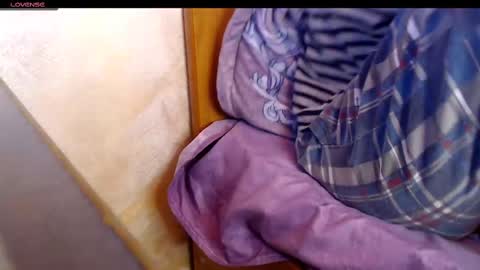 Snapshot of yzza_suave chatting on 02.22.25 yzza_suave online show from 02.22.25