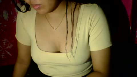 Snapshot of z0elyn chatting on 07.19.26 z0elyn online show from 07.19.26