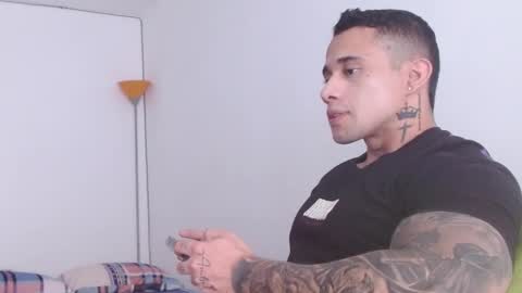 Zac Colleng online show from 01.05.25