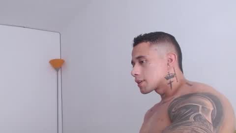 Zac Colleng online show from 02.04.25