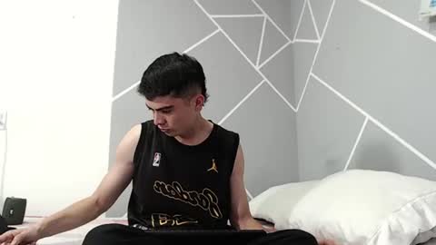 Zac efront online show from 06.27.26