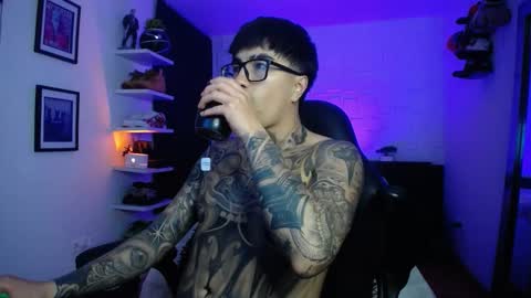 zac_muller1 online show from 02.08.26