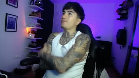 zac_muller1 online show from 02.15.26